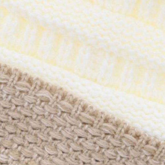 C.C. Boucle Cuff Beanie Ivory - Picture 4 of 4